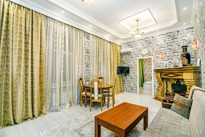 2 otaqlı köhnə tikili - İçəri Şəhər m. - 60 m² (15)