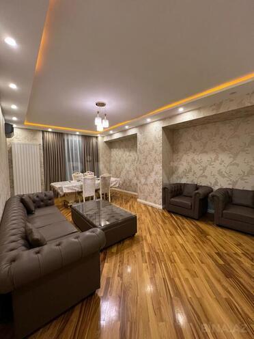 İcarəyə verilir 3 otaqlı yeni tikili 145 m², 8 Noyabr m., photo 3 from 12