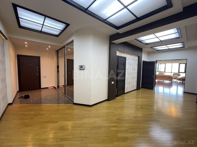 İcarəyə verilir 3 otaqlı yeni tikili 215 m², Şah İsmayıl Xətai m., photo 10 from 32
