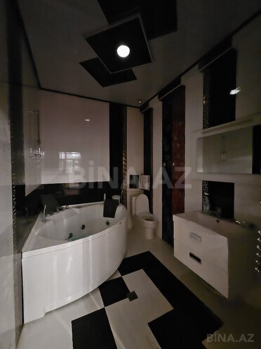 4-комн. новостройка - м. 28 мая - 204 м² (16)
