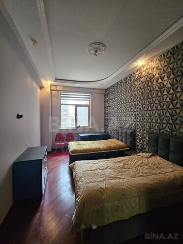 4-комн. новостройка - м. 28 мая - 204 м² (12)