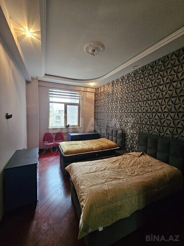 4-комн. новостройка - м. 28 мая - 204 м² (10)