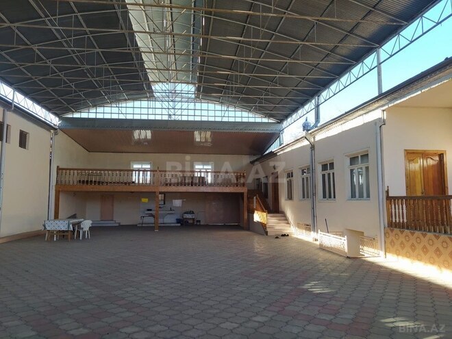 5 otaqlı həyət evi/bağ evi - Şəmkir - 380 m² (1)