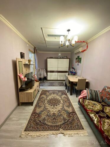 Продаётся 2-комн. вторичка 55 м², м. Ичеришехер, photo 1 from 10