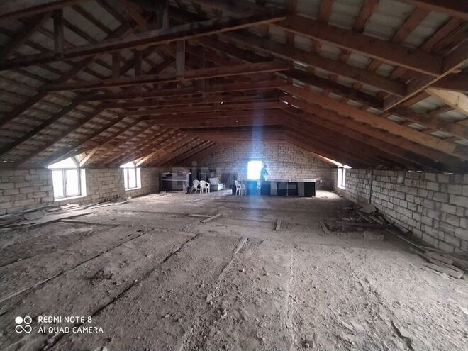 6 otaqlı həyət evi/bağ evi - Saray q. - 220 m² (13)