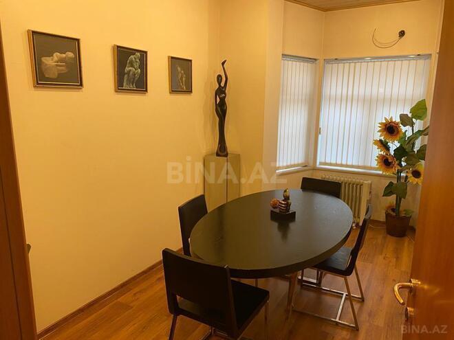 4-комн. офис - Насиминский  р. - 130 м² (7)