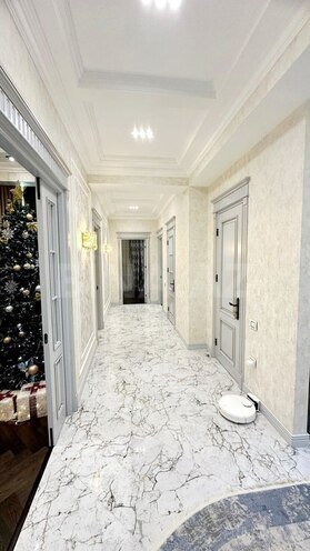 3-комн. новостройка - м. Нефтчиляр - 145 м² (1)