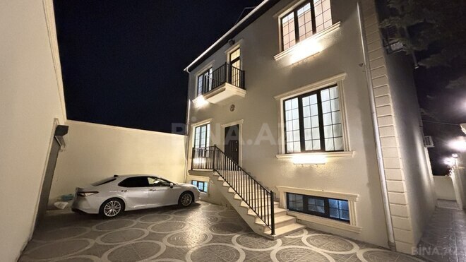 9 otaqlı həyət evi/bağ evi - Fatmayı q. - 284 m² (8)