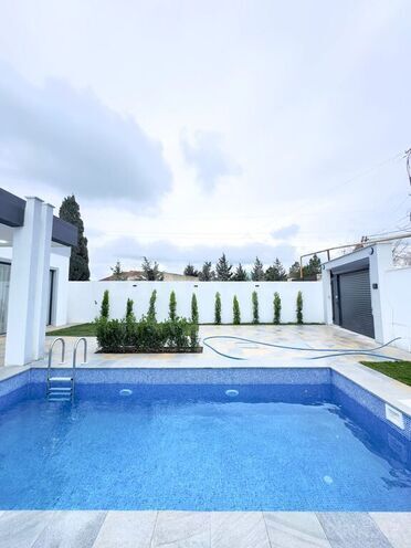 4 otaqlı həyət evi/bağ evi - Şüvəlan q. - 150 m² (5)