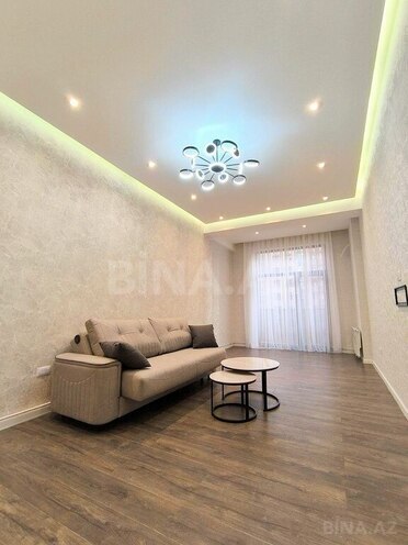 Satılır 2 otaqlı yeni tikili 70.8 m², 28 May m., photo 1 from 30