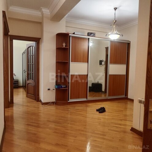 3-комн. новостройка - м. 28 мая - 140 м² (13)