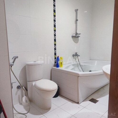 3-комн. новостройка - м. 28 мая - 140 м² (16)