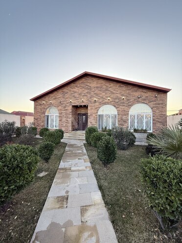 4 otaqlı həyət evi/bağ evi - Mərdəkan q. - 170 m² (1)
