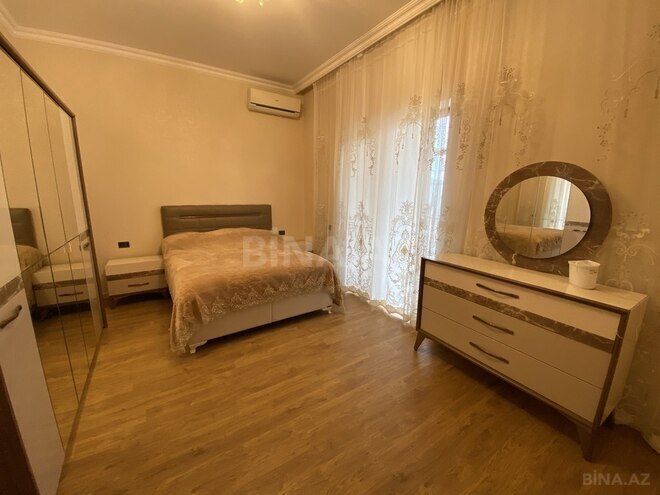 6 otaqlı həyət evi/bağ evi - Buzovna q. - 600 m² (16)