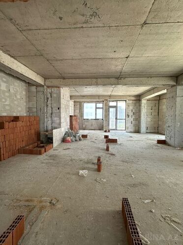 3-комн. новостройка - м. 28 мая - 126 м² (6)