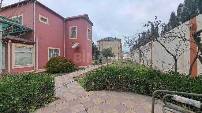 7 otaqlı həyət evi/bağ evi - Novxanı q. - 260 m² (4)