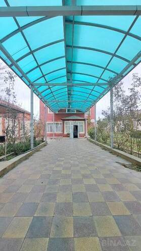 7 otaqlı həyət evi/bağ evi - Novxanı q. - 260 m² (20)