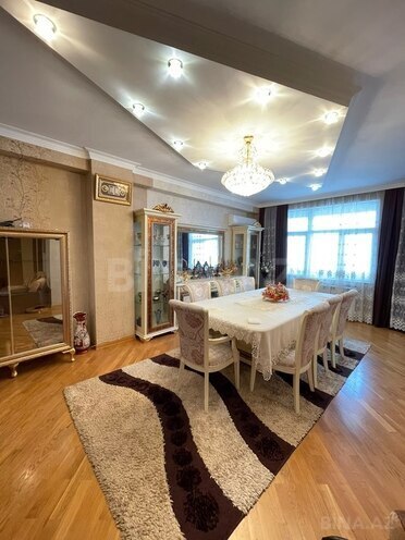 4 otaqlı yeni tikili - İnşaatçılar m. - 175 m² (2)