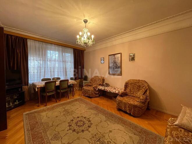 3 otaqlı köhnə tikili - İçəri Şəhər m. - 100 m² (2)