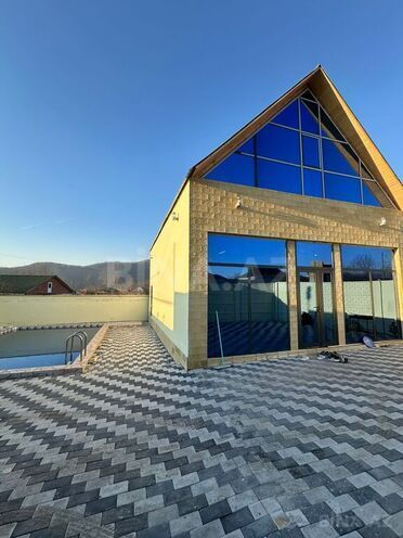 8 otaqlı həyət evi/bağ evi - Qəbələ - 300 m² (1)