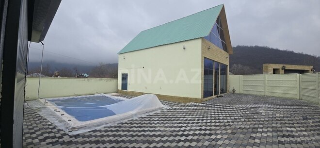 8 otaqlı həyət evi/bağ evi - Qəbələ - 300 m² (3)