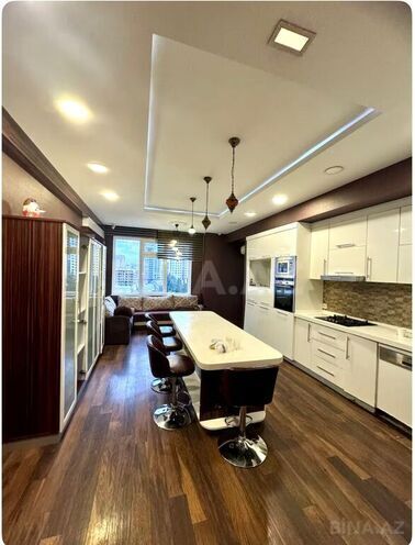 4 otaqlı yeni tikili - Şah İsmayıl Xətai m. - 200 m² (5)