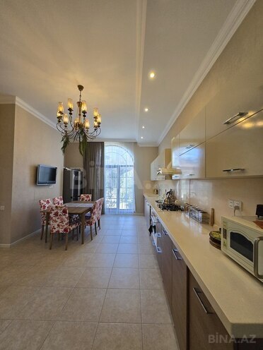 Satılır 6 otaqlı həyət evi/bağ evi 420 m², Bilgəh q., photo 13 from 31