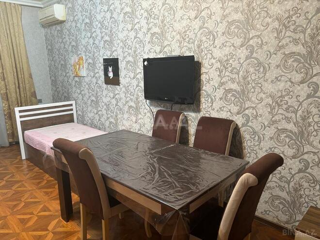 2-комн. новостройка - м. 8 ноября - 130 м² (25)