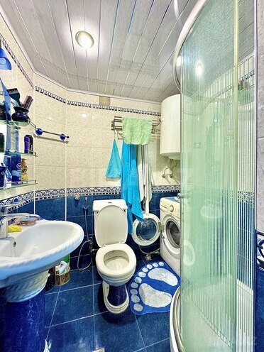 Satılır 3 otaqlı köhnə tikili 80 m², Qara Qarayev m., photo 12 from 19