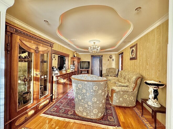 Satılır 3 otaqlı köhnə tikili 80 m², Qara Qarayev m., photo 4 from 19