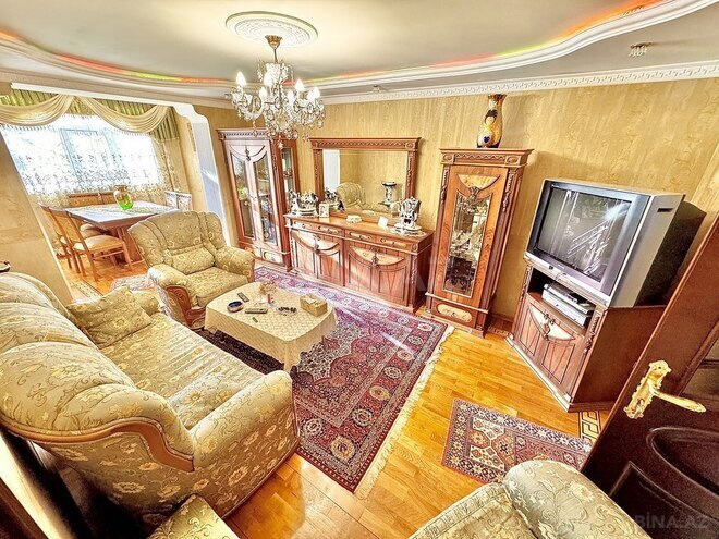 Satılır 3 otaqlı köhnə tikili 80 m², Qara Qarayev m., photo 5 from 19