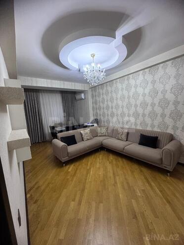 3 otaqlı yeni tikili - İnşaatçılar m. - 85 m² (1)