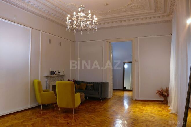 6 otaqlı köhnə tikili - Sahil m. - 240 m² (4)