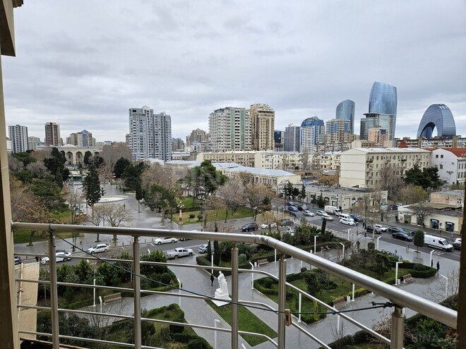 2 otaqlı yeni tikili - 28 May m. - 100 m² (11)