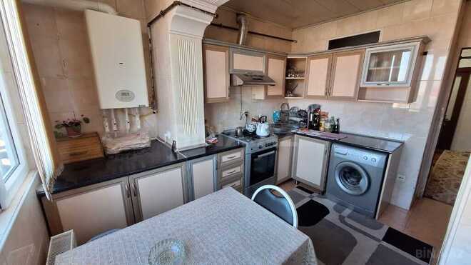 3 otaqlı köhnə tikili - 9-cu mikrorayon q. - 84 m² (9)