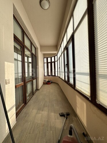 3 otaqlı yeni tikili - Elmlər Akademiyası m. - 140 m² (28)