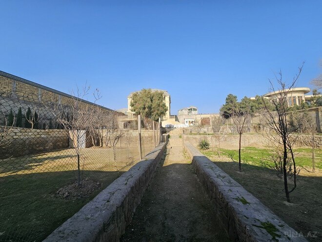 12 otaqlı həyət evi/bağ evi - Sahil q. - 500 m² (2)
