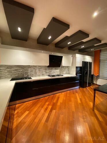 4-комн. новостройка - м. 28 мая - 205.5 м² (17)