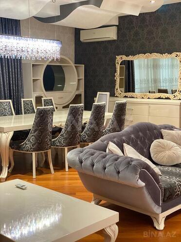 4-комн. новостройка - м. 28 мая - 205.5 м² (20)
