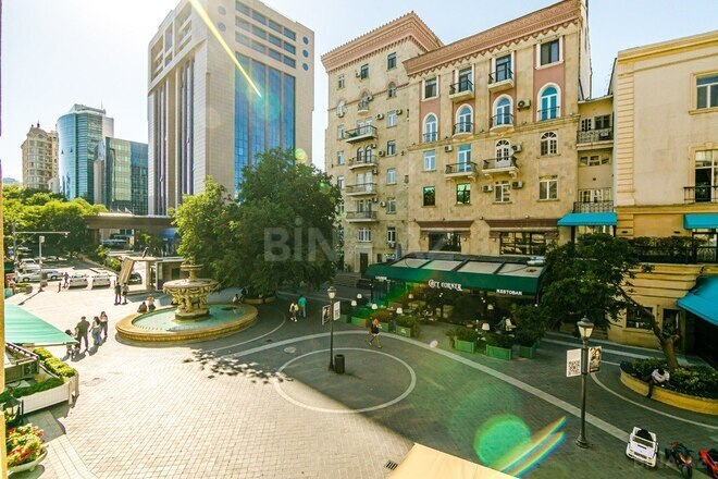 İcarəyə verilir 2 otaqlı köhnə tikili 70 m², Sahil m., photo 28 from 31