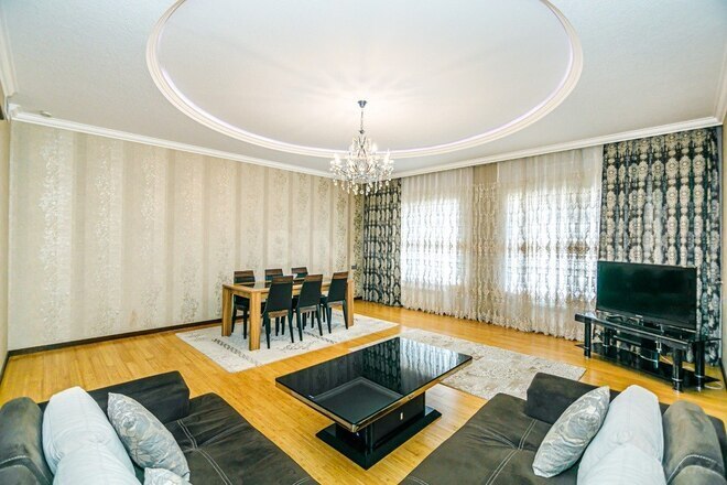 Сдаётся 3-комн. новостройка 180 м², м. Сахил, photo 27 from 32