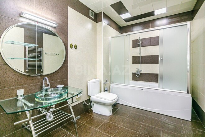 Сдаётся 3-комн. новостройка 180 м², м. Сахил, photo 7 from 32