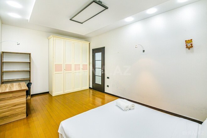 İcarəyə verilir 3 otaqlı yeni tikili 185 m², Sahil m., photo 15 from 32