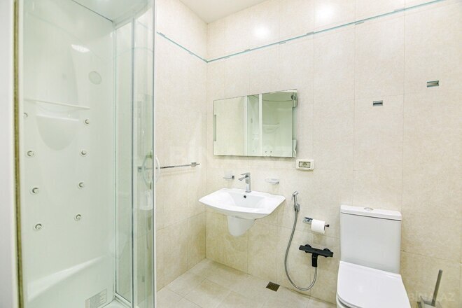 İcarəyə verilir 3 otaqlı yeni tikili 185 m², Sahil m., photo 20 from 32