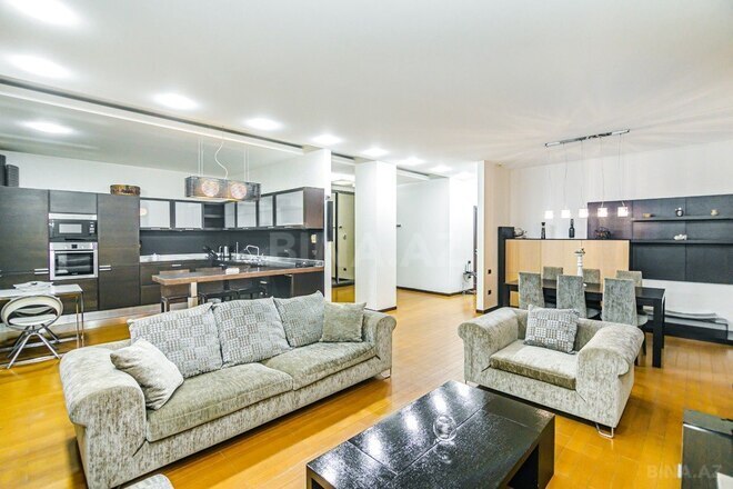 İcarəyə verilir 3 otaqlı yeni tikili 185 m², Sahil m., photo 23 from 32