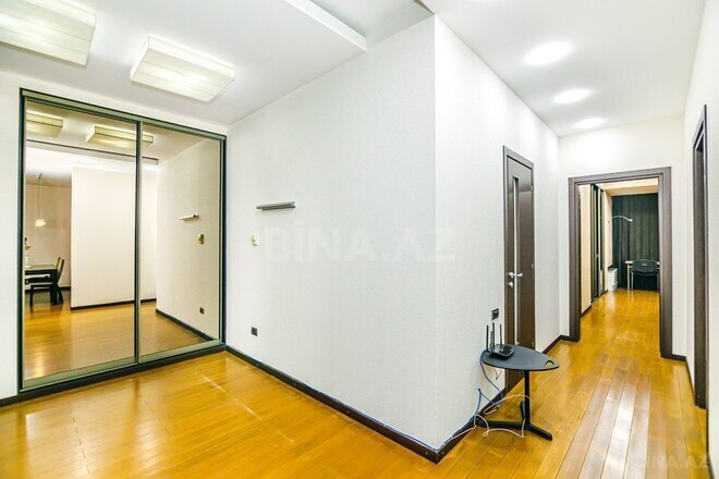 İcarəyə verilir 3 otaqlı yeni tikili 185 m², Sahil m., photo 21 from 32