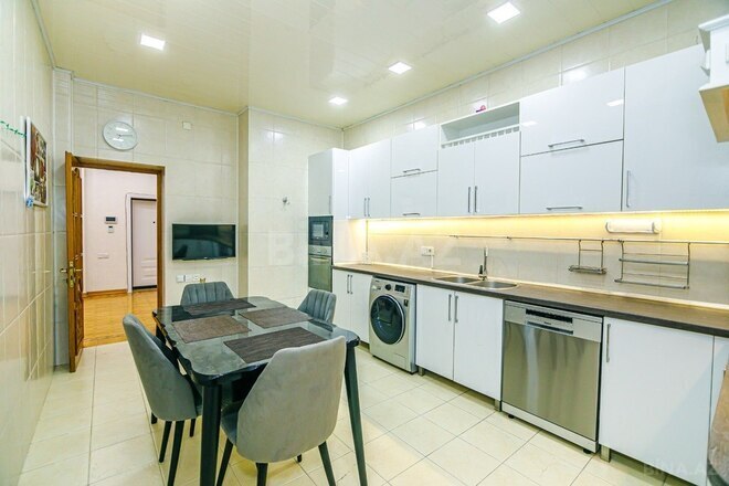 Сдаётся 4-комн. новостройка 285 м², м. 28 мая, photo 7 from 32