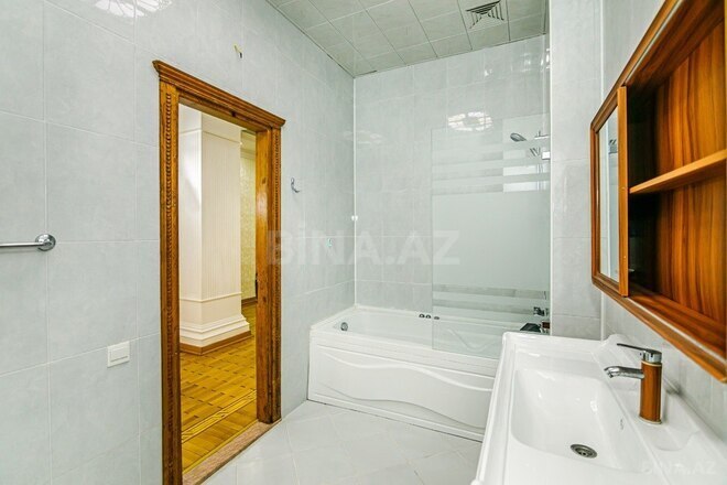 Сдаётся 4-комн. новостройка 285 м², м. 28 мая, photo 14 from 32
