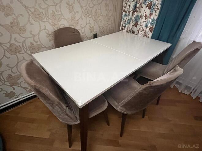 3 otaqlı köhnə tikili - Neftçilər m. - 65 m² (24)