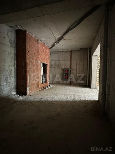 Объект - м. Элмляр Академиясы - 400 м² (10)